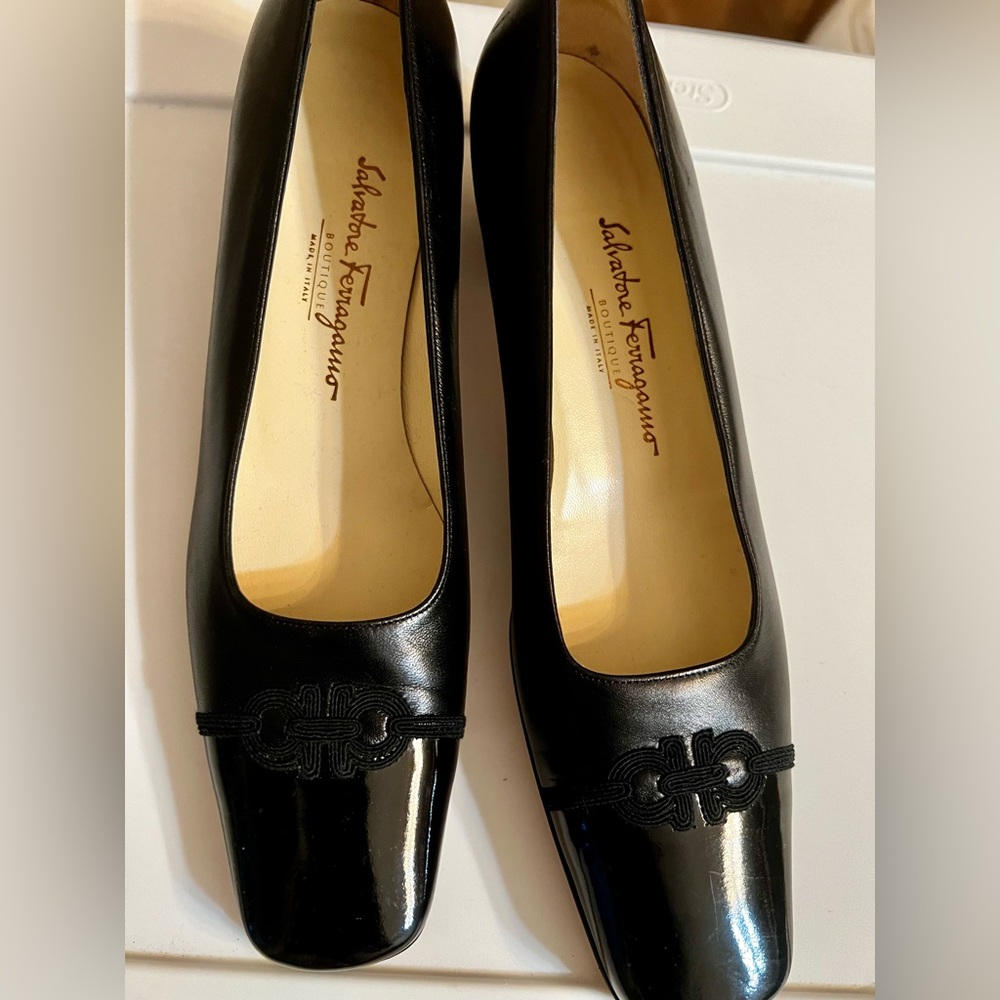 Black Salvatore Ferragamo short heel . These run  narrow. Size 9.5 2A